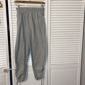 Kittenish Gray Joggers Ruched Legs Womens Size Medium